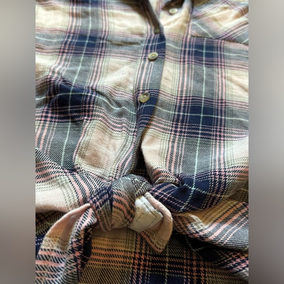 Justice perfectly plaid button down long sleeve size 14 plus - Picture 4 of 6